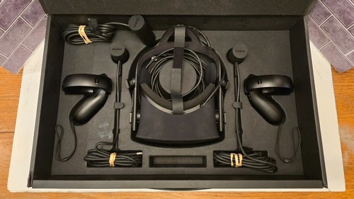 Oculus rift cv1 head set - rift, vr